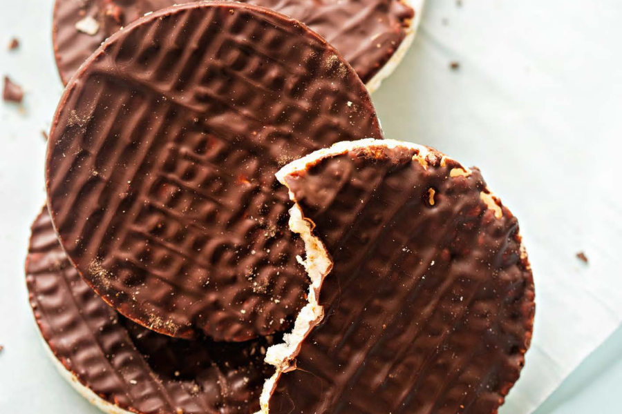 Dark Chocolate Peanut Butter Rice Cakes